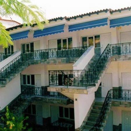 Galini Sea View Apartments Chalkidiki Néa Szkióni Kültér fotó