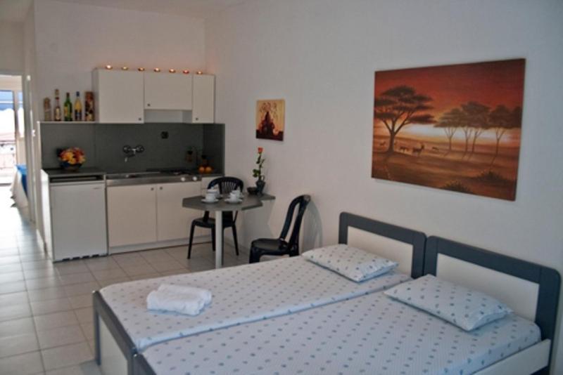 Galini Sea View Apartments Chalkidiki Néa Szkióni Szoba fotó