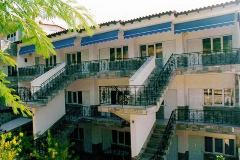 Galini Sea View Apartments Chalkidiki Néa Szkióni Kültér fotó